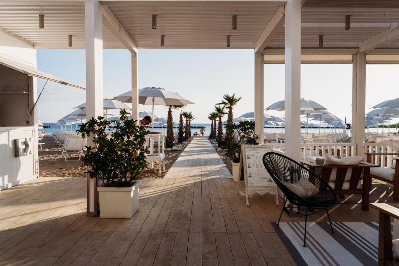 Excelsior Hotel, Spa & Lido Pesaro Exterior foto
