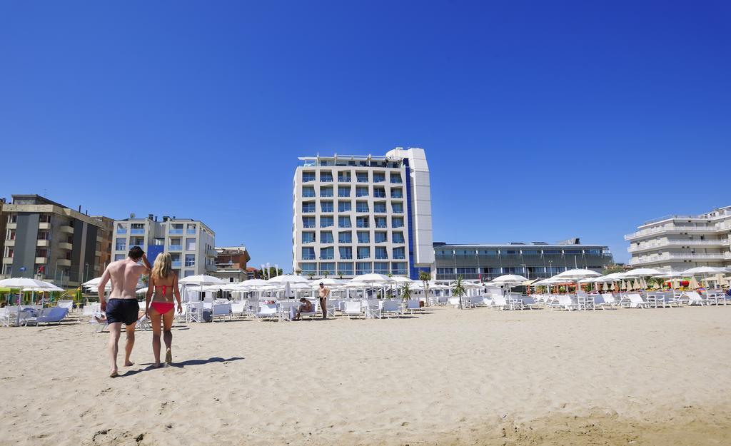 Excelsior Hotel, Spa & Lido Pesaro Exterior foto