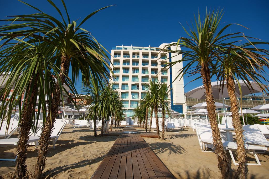 Excelsior Hotel, Spa & Lido Pesaro Exterior foto